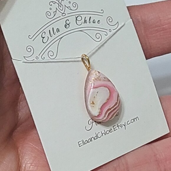 Handcrafted Boho Gold Pink White Gemstone Agate Teardrop Pendant Necklace - Picture 7 of 8